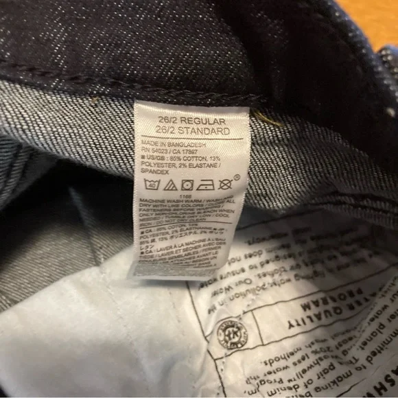 Banana Republic Factory Dark Blue Wide Leg Jeans - Picture 11 of 11